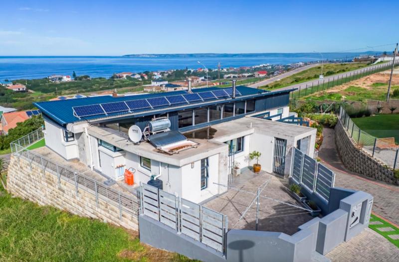 4 Bedroom Property for Sale in Tergniet Western Cape